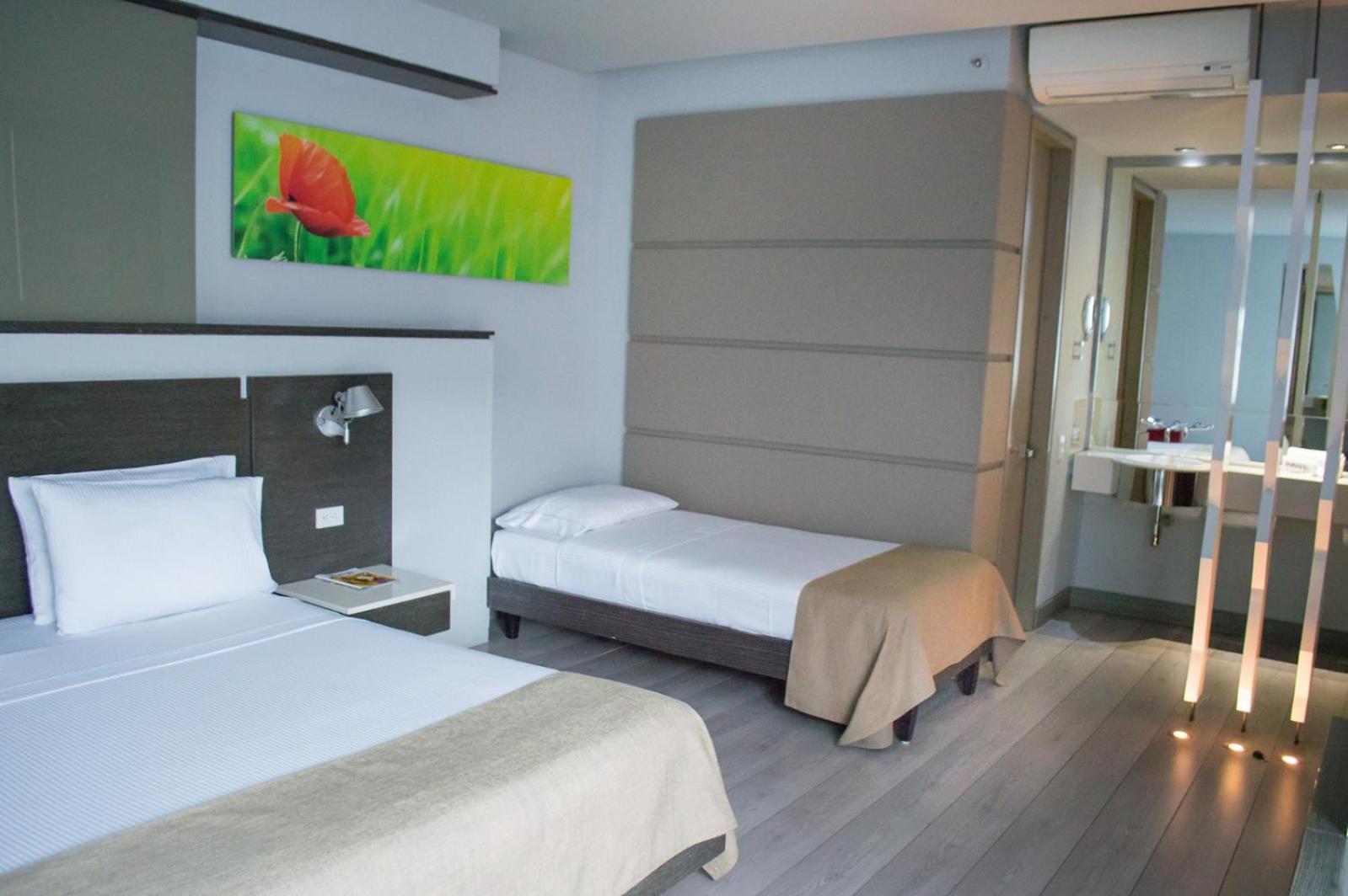 Inntu Hotel Медельин Экстерьер фото